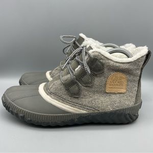 Sorel Out N About Plus Duck Boots Women’s Size 7.5 Gray NL3150-257